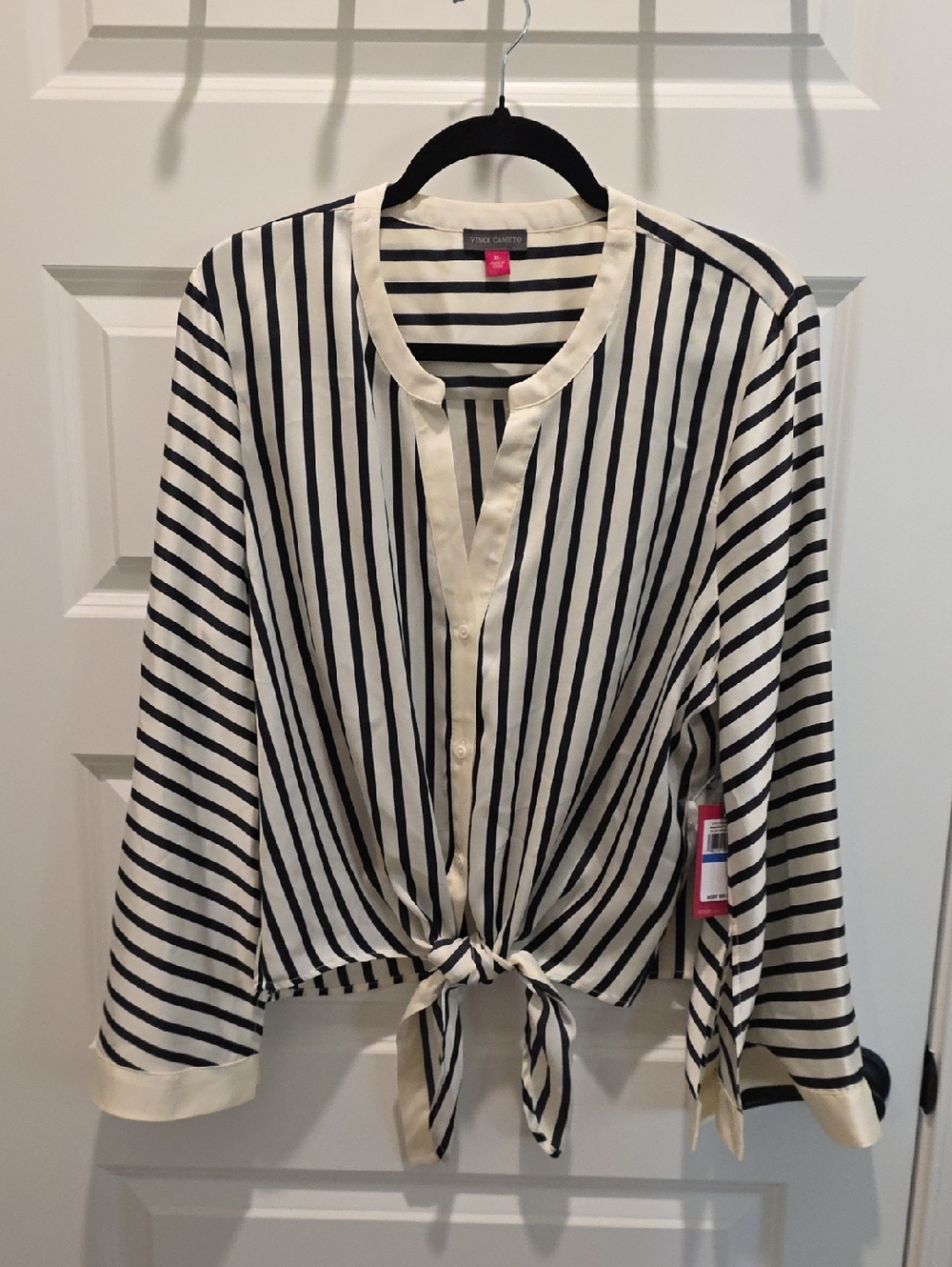 NWT Vince Camuto Black Cream Split Flare Bell Sleeve Striped Tie  Blouse XL